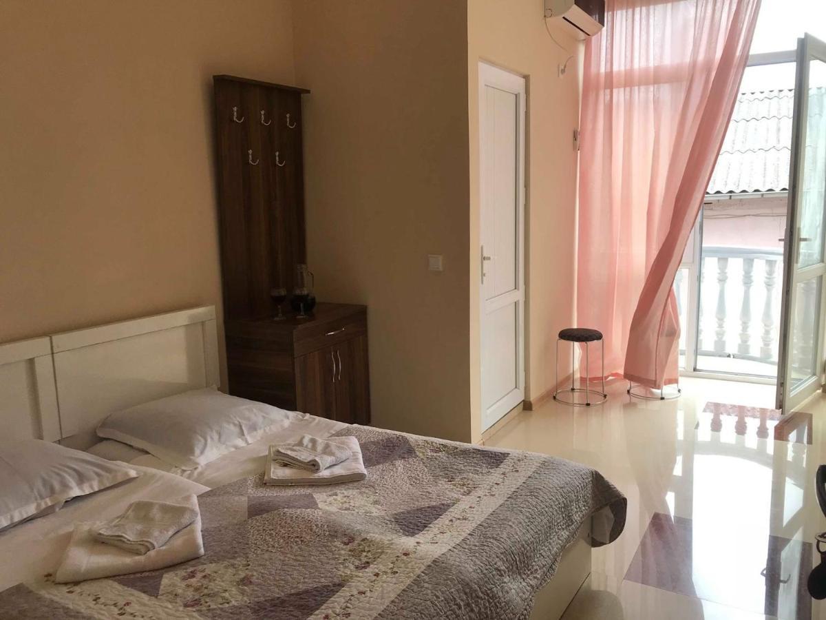 كوبوليتي Twins Guest House By Black Sea المظهر الخارجي الصورة