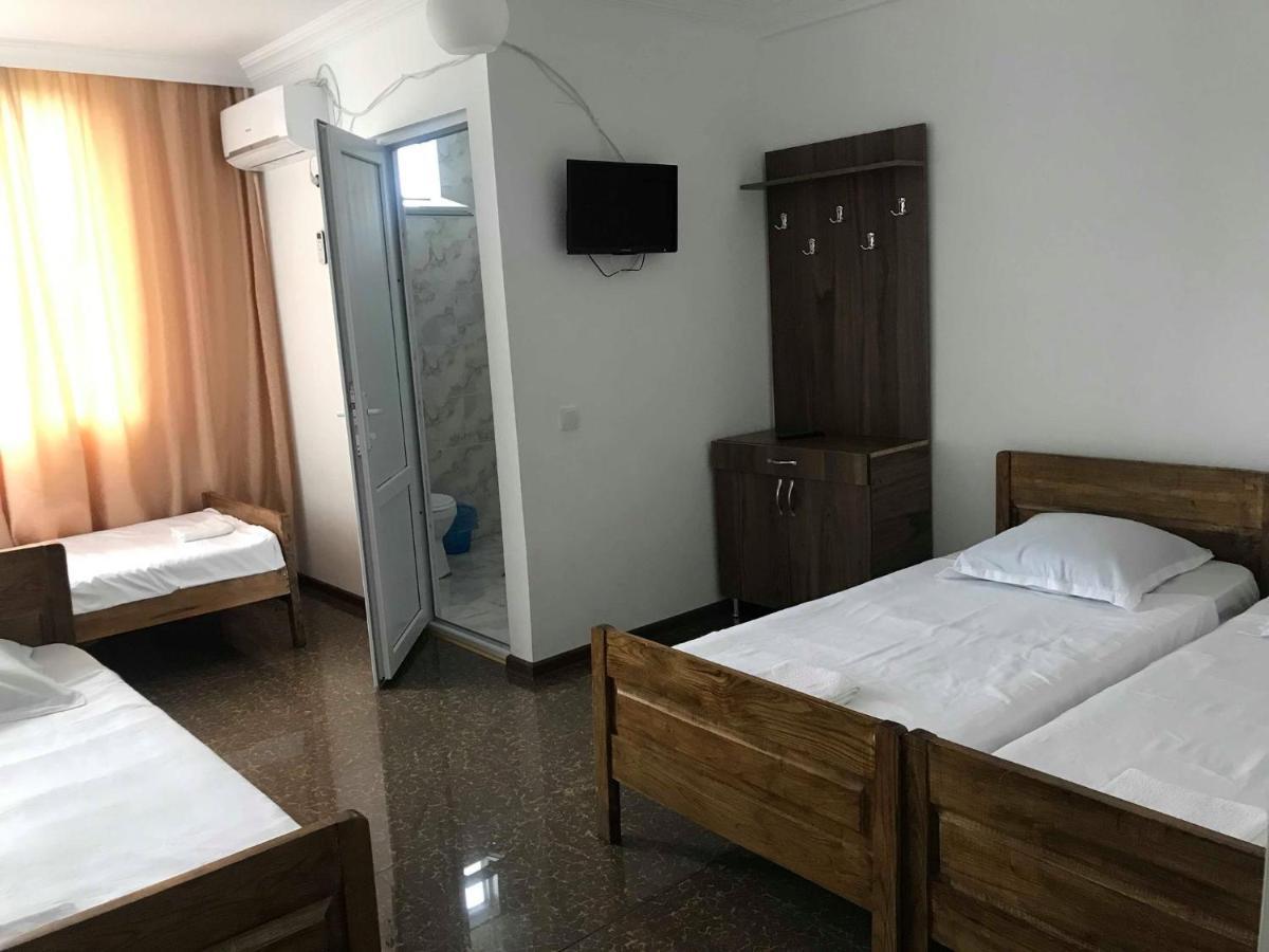 كوبوليتي Twins Guest House By Black Sea المظهر الخارجي الصورة