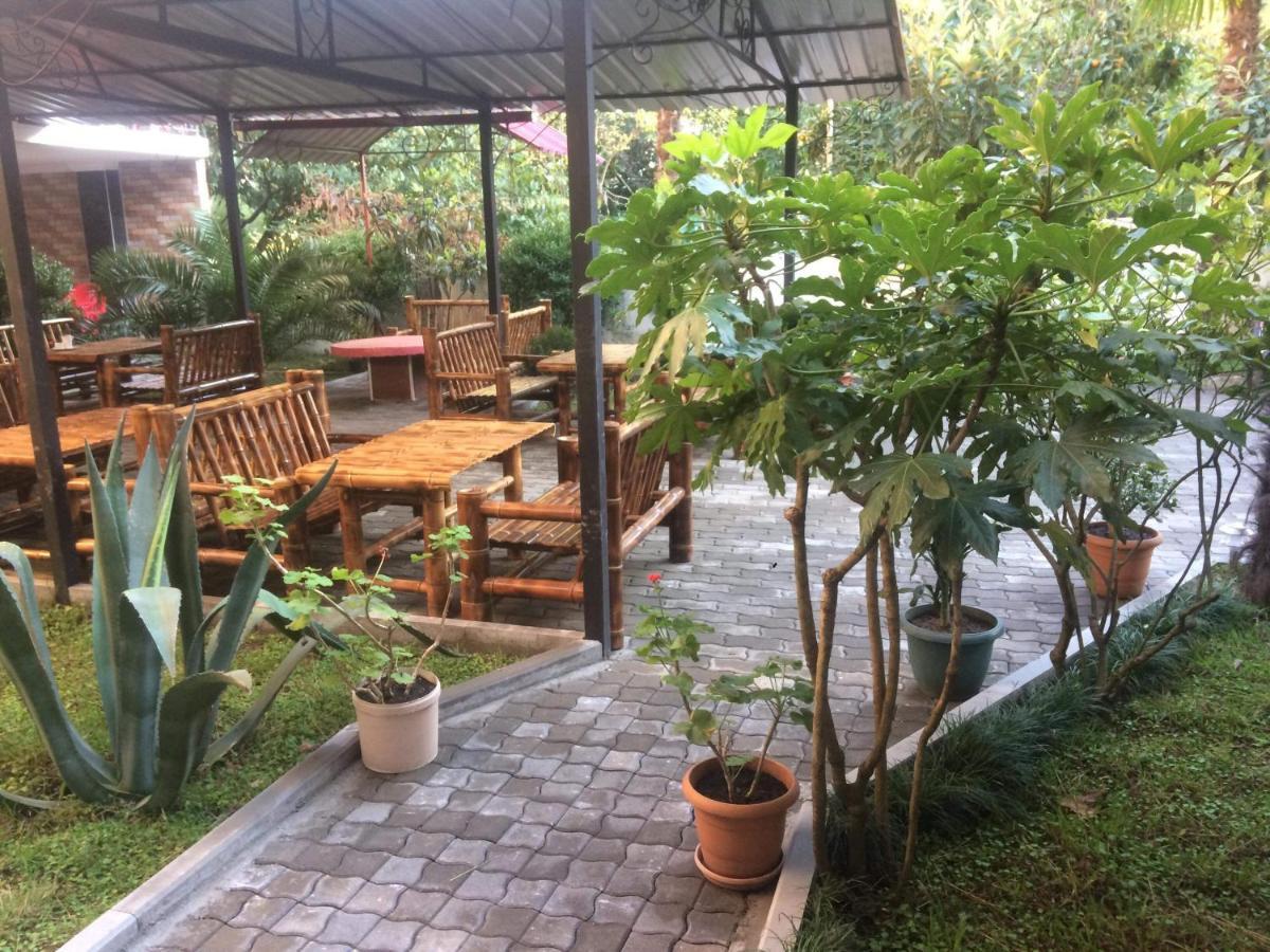 كوبوليتي Twins Guest House By Black Sea المظهر الخارجي الصورة