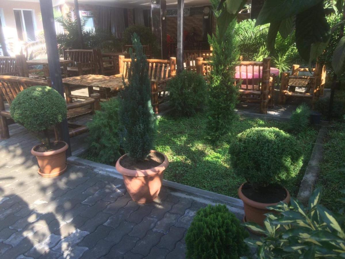 كوبوليتي Twins Guest House By Black Sea المظهر الخارجي الصورة