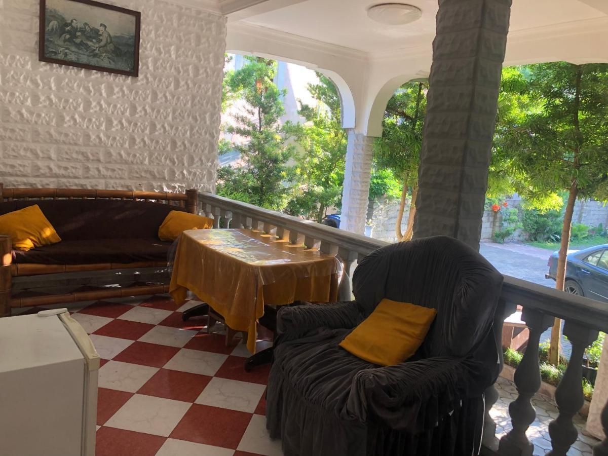 كوبوليتي Twins Guest House By Black Sea المظهر الخارجي الصورة