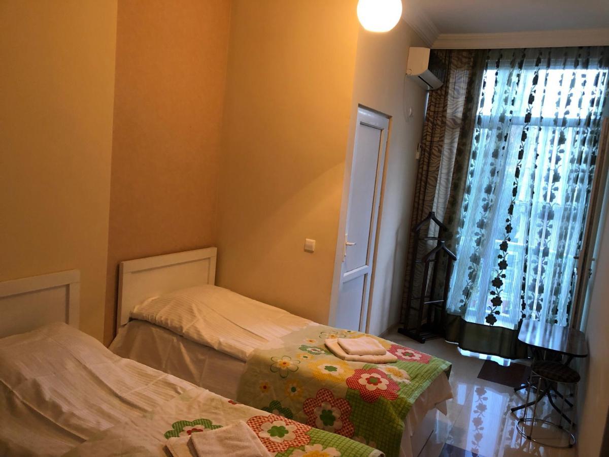 كوبوليتي Twins Guest House By Black Sea المظهر الخارجي الصورة