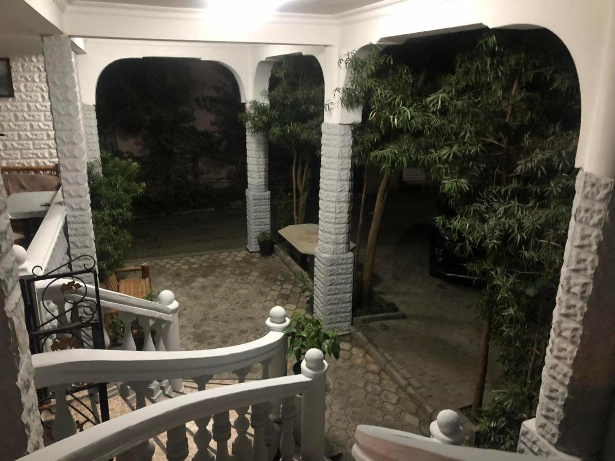 كوبوليتي Twins Guest House By Black Sea المظهر الخارجي الصورة