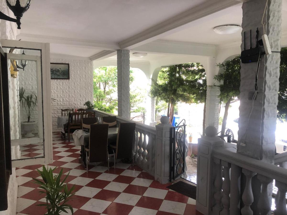 كوبوليتي Twins Guest House By Black Sea المظهر الخارجي الصورة